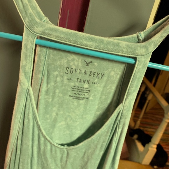 Tank top - Picture 2 of 3